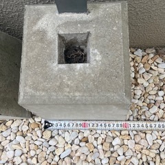 羽子板付束石　2個の画像
