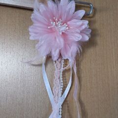 コサージュ　ピンク　中古