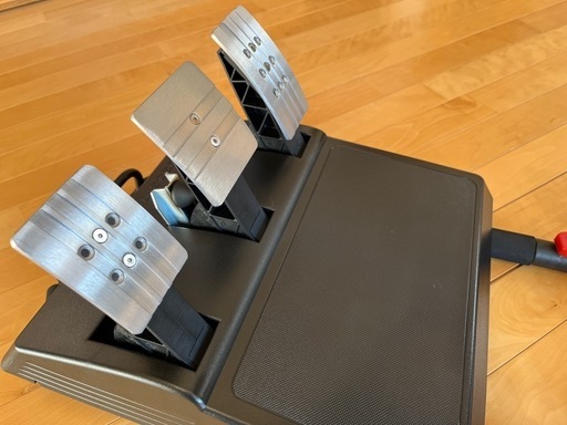 Thrustmaster スラストマスター T300