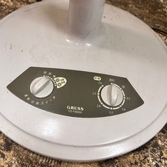扇風機型ハロゲンヒーターの画像
