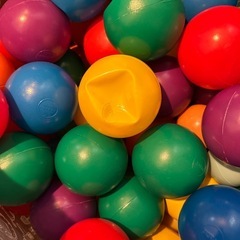 カラフルなボールプール用ボールの画像