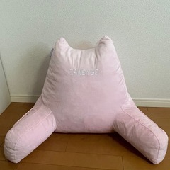 背もたれクッション