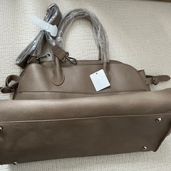 バッグ　ベージュの画像