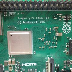 Raspberry Pi 3 Model B+ の画像