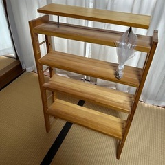 木製本棚の画像