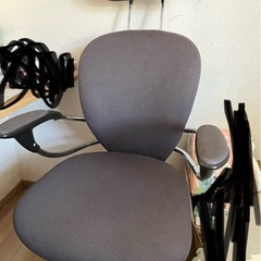 回転椅子」（オフィスチェア)の画像