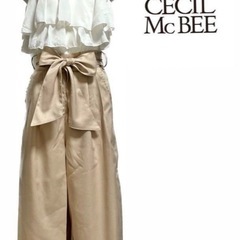 CECIL McBEE  ベアトップフリルドッキングコンビネゾン