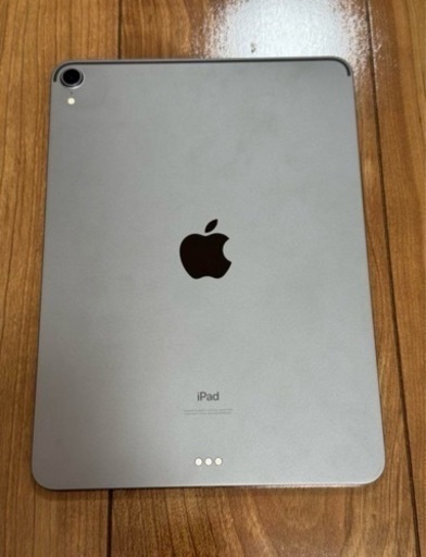 iPad Pro 11インチ　セルラー　1世代　(2018) 256gb