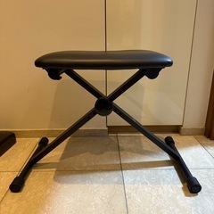 無料！折りたたみ式スツール(キーボードチェア)