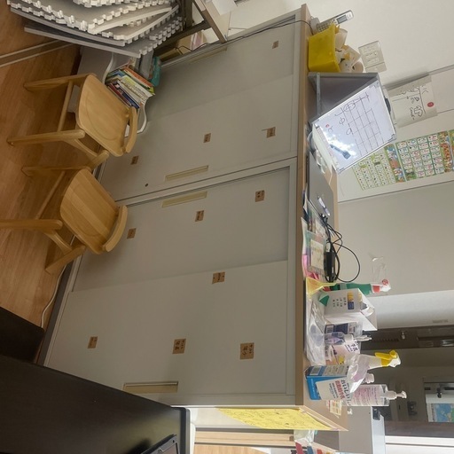 キャビネット棚