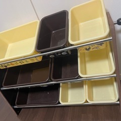 おもちゃ箱　　収納