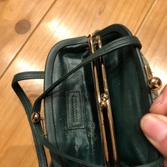 お財布バックの画像