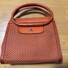 アイグナーのバック