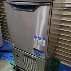 決まりました　製氷機　業務用　氷　飲食店