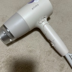 ヘアドライヤー