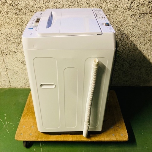 H isense 全自動電気洗濯機　HW-T45F 2022年製　4.5kg　