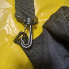 ショルダートートバックの画像