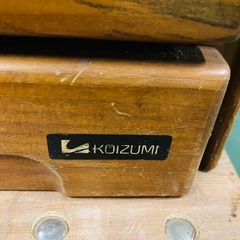 KOIZUMI 背面ミラー 扉付き ガラスショーケース KKA-3926 天然木　の画像