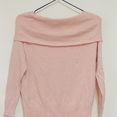 オフショル ニット ピンクの画像