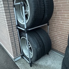 取引中　タイヤラック　