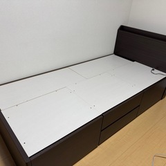 【引き取り先決まりました】ニトリ　収納付き　シングルベットフレーム