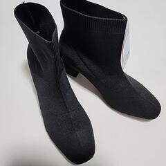 ニットヒールブーツの画像