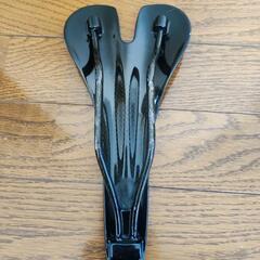 ■商談中■超軽量112g■フルカーボンサドル艶有りブラックの画像