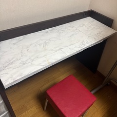  【3/11限定】無料！！テーブル、椅子セットの画像