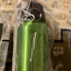 非売品タンブラー水筒3本まとめて
の画像