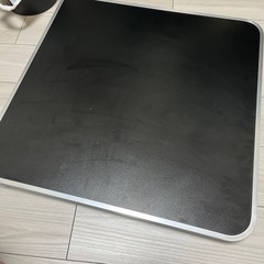 ［受け渡し登録済］折りたたみ机 
