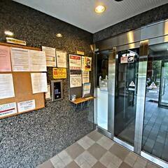 【神奈川新町駅】【月約3万円】【週3日×午後2時間】マンション清掃/未経験者可～日払い可の画像