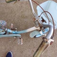 １４インチの子供用の自転車の画像