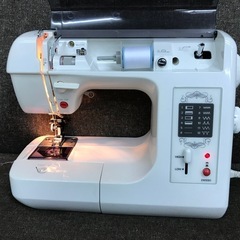 (決まりました)コンパクト★TOYOTAコンパクトミシンEM990