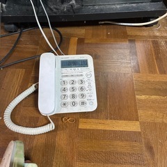 昔ながらのプッシュ電話