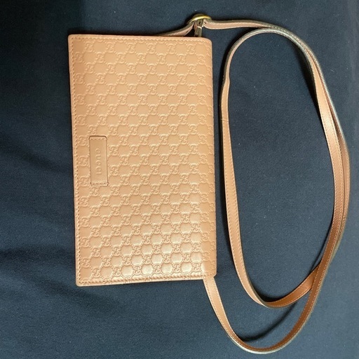 GUCCI さくらピンク