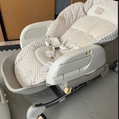 コンビ　ロアンジュ　電動バウンサー