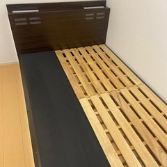 ベットフレーム　セミダブル　スノコ　ブラウン　引き出し付き
