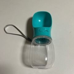 ポータブル犬用ウォーターボトル