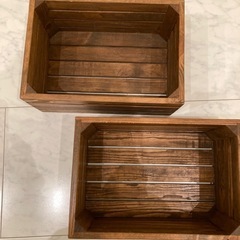 木箱の画像