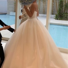 ウエディングドレスの画像