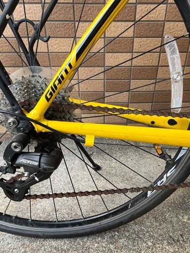 GIANT ESCAPE RX S-R3クロスバイク　 荷台＋ダイヤルロック付き