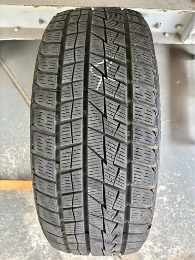 値下げ‼️スタッドレスタイヤ225/45R18