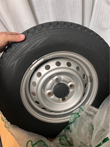 【値下げしました】スズキ エブリィバン用 スタッドレスタイヤ　純正ホイールセット