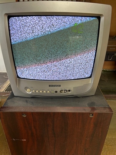 ブラウン管テレビ