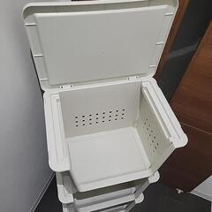 【引き取り先決定】収納棚の画像