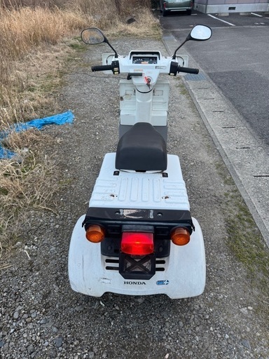 ホンダPCX125 実動 距離4桁台 ホンダ新型「PCX」通勤インプレ！ 街乗り