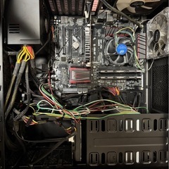 ゲーミング用 デスクトップ本体の画像
