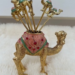 【未使用】ドバイ・金のラクダのフルーツピック