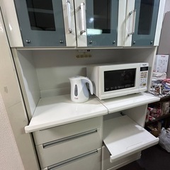 決まりました🙏　キッチンボード　レンジボード　食器棚の画像