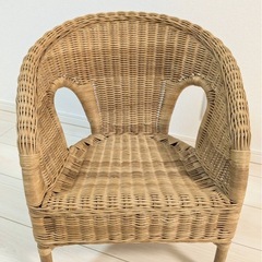 子供向け籐椅子の画像